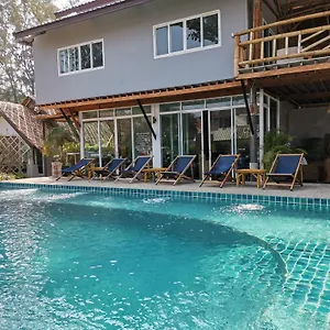 3* Resort Bambie Boutique &