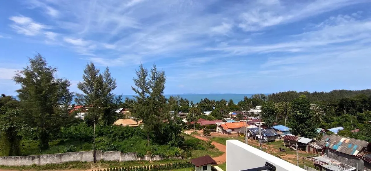 Aranya Resort Ко-Ланта 3*,